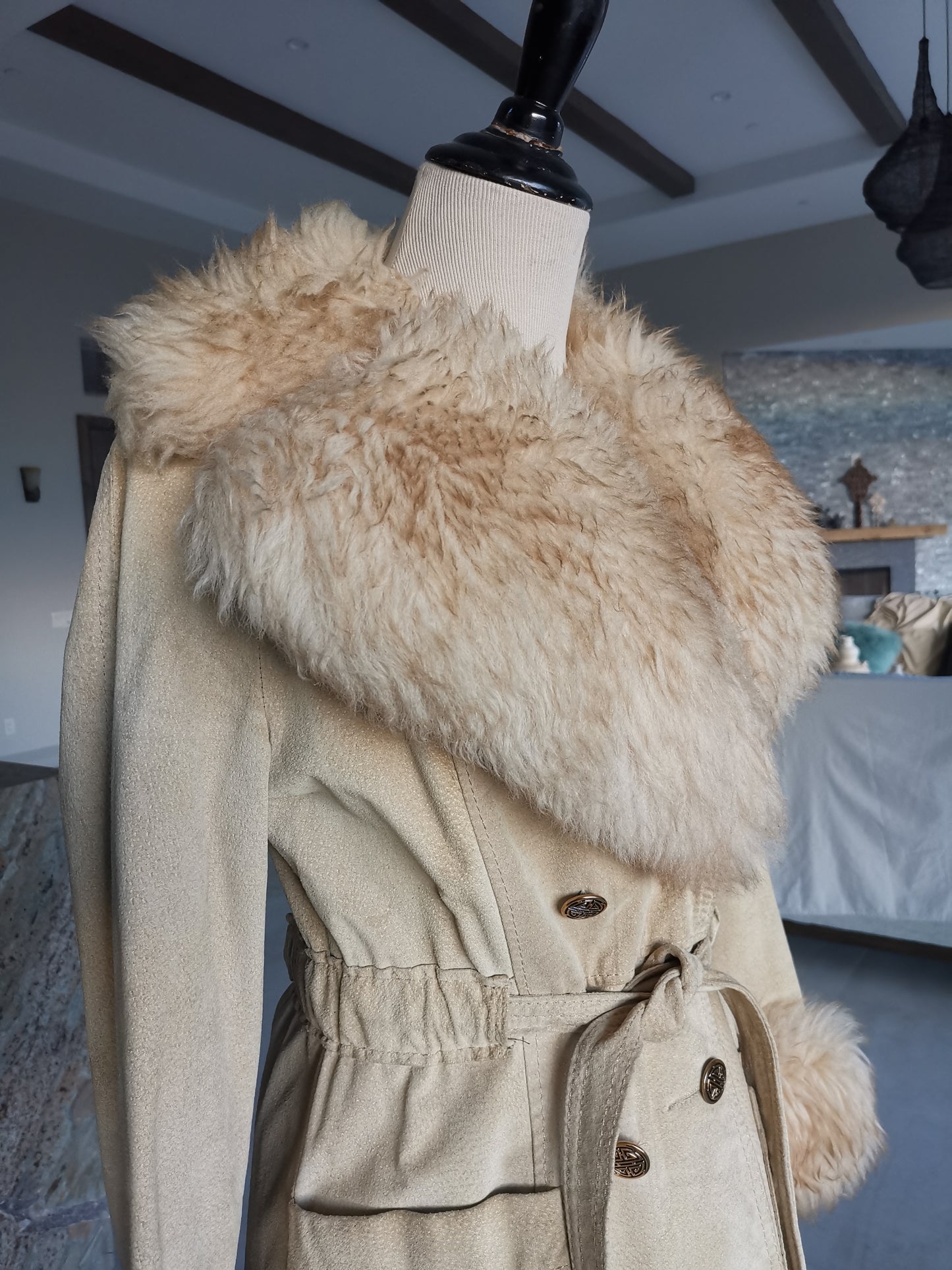 70's Glam massive lamb fur collar tan suede belted/wrap trimmed double breasted Coat sz Small/Med