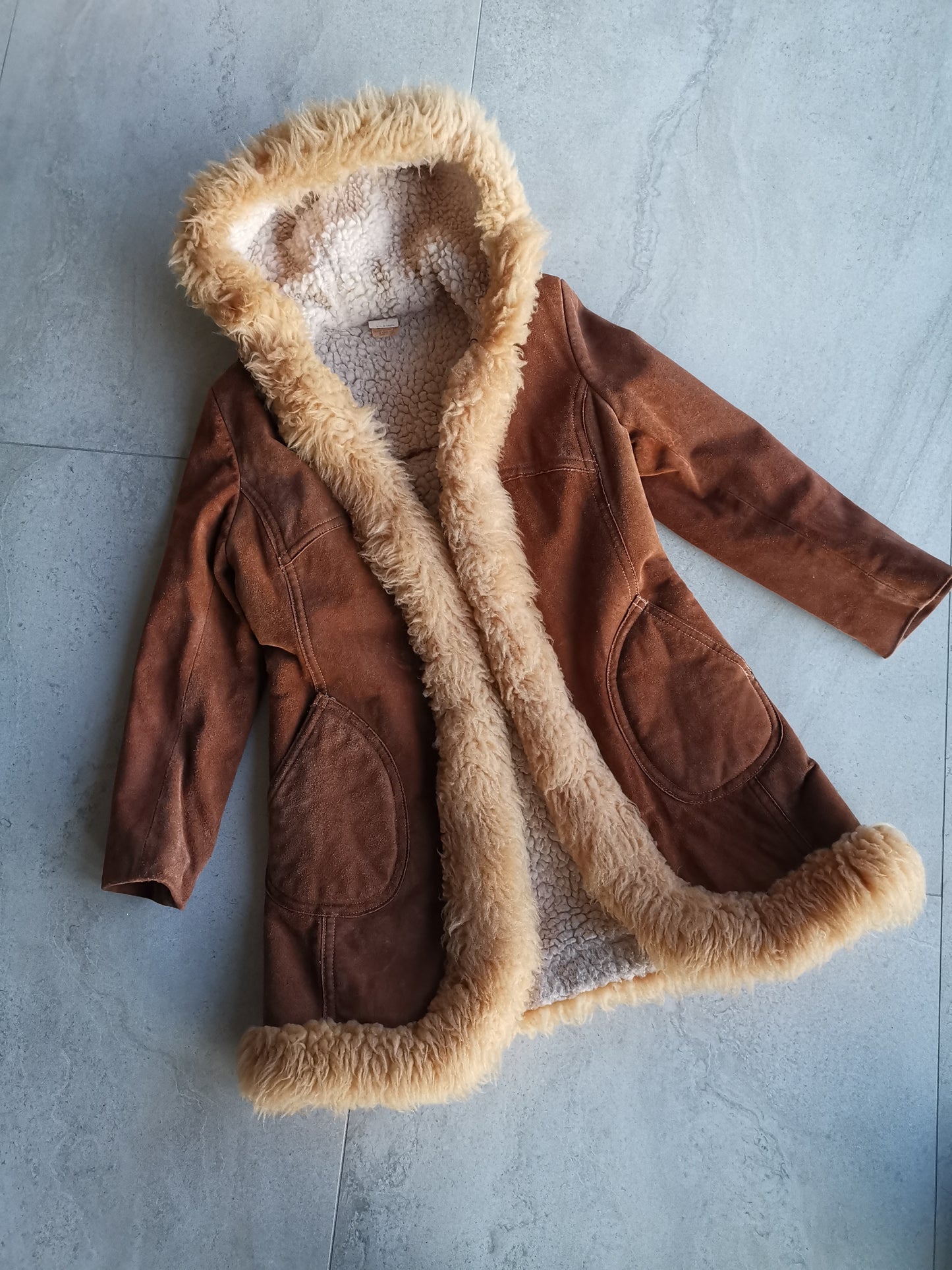 70's Light brown suede / lamb fur Penny Lane coat/jacket sz. S//M