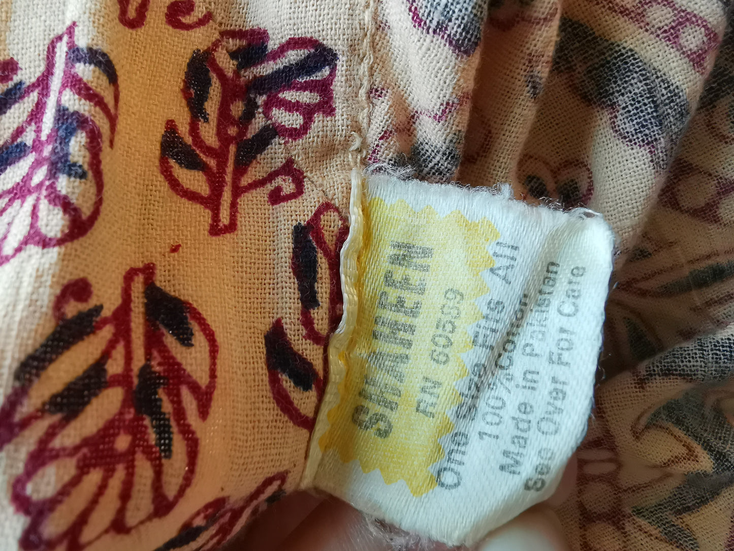 Beautiful Pakistani Paisley flowers/burgundy/black/tan Block print wrap around midi cotton skirt from the 70's 80's S/M/L