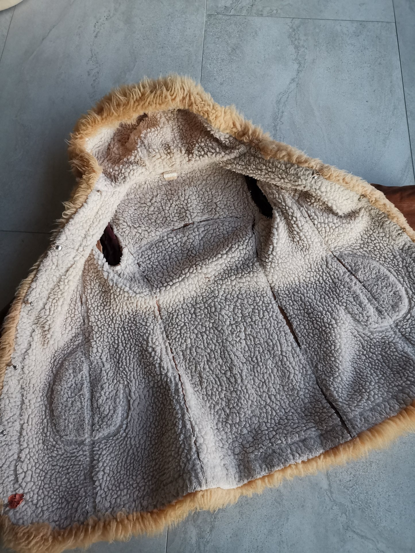 70's Light brown suede / lamb fur Penny Lane coat/jacket sz. S//M