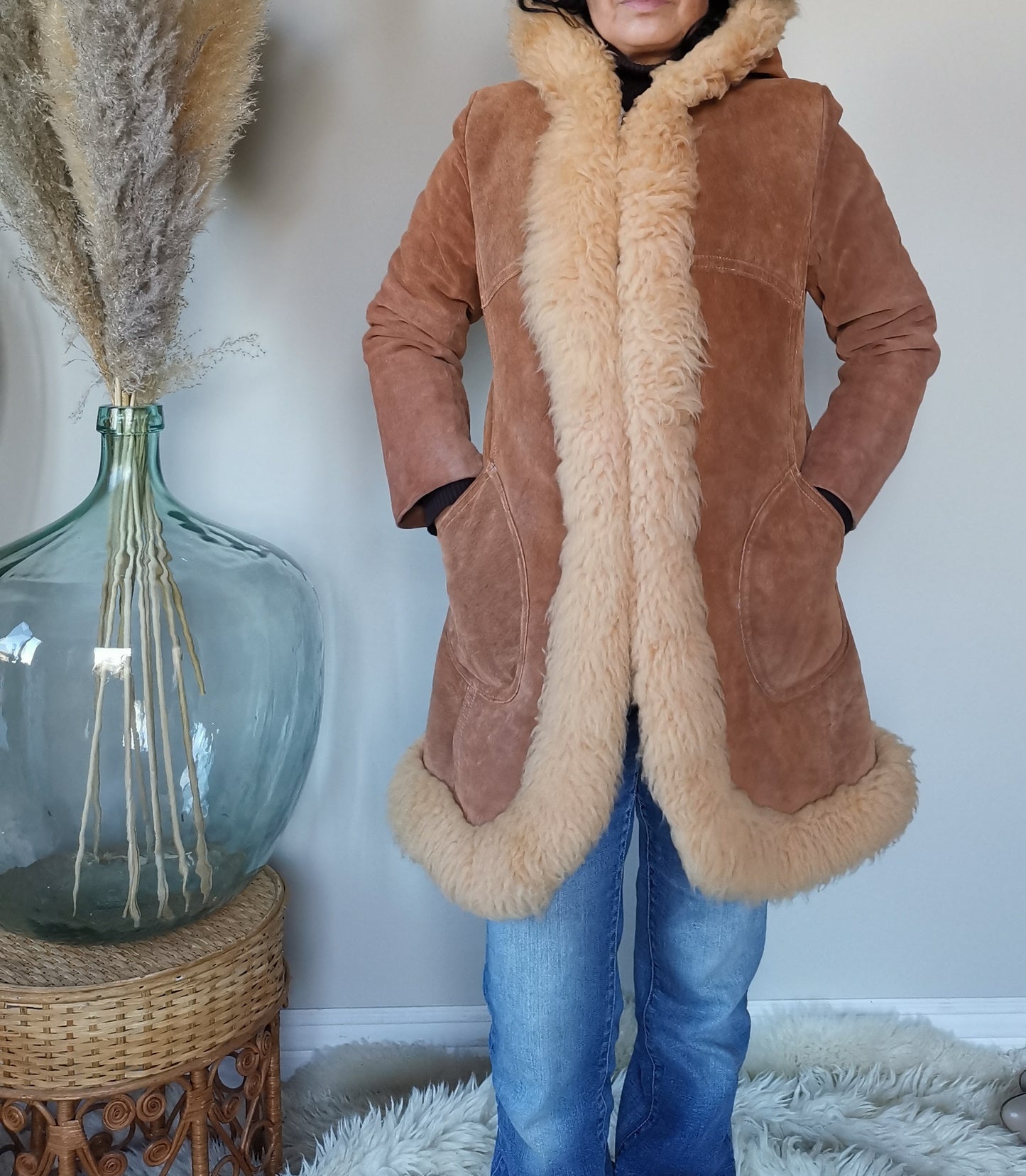 70's Light brown suede / lamb fur Penny Lane coat/jacket sz. S//M