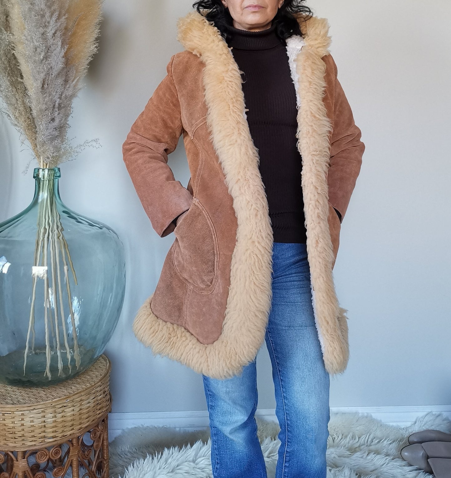 70's Light brown suede / lamb fur Penny Lane coat/jacket sz. S//M